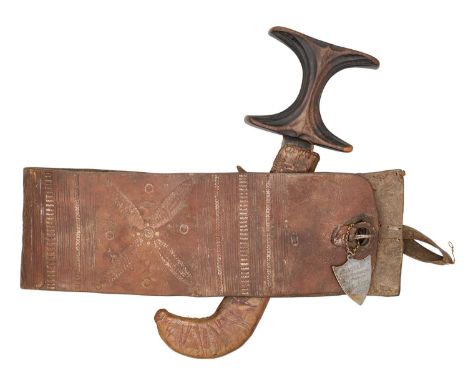 A NORTH AFRICAN DAGGER (BEDJA), SUDAN, LATE 19TH CENTURY, WITH INSCRIPTION TO TEL-EL-KEBIR  with broad double-edged blade of 