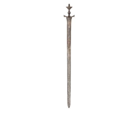 A RARE SOUTH INDIAN SWORD, 17TH CENTURY, PROBABLY TAMIL NADU  with broad double-edged blade of flattened-diamond section, iro