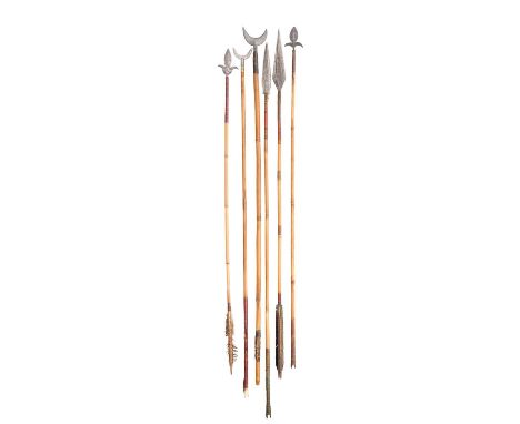 SIX INDIAN ARROWS WITH LARGE ARROWHEADS, 18TH/19TH CENTURY consisting of two crescent-shaped arrowheads on bamboo shafts, two