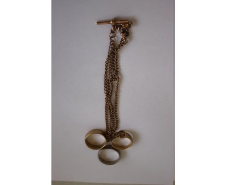 A 9ct GOLD T-BAR NECKLACE, 9ct WEDDING BAND, 9ct BUCKLE RING and a silver band (4), weight of gold 14.5g