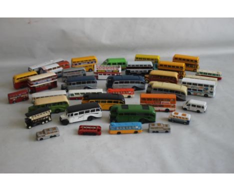 A QUANTITY OF UNBOXED DIE CAST BUSES, MAINLY CORGI, but also Matchbox, Budgie, Majorette, Lledo etc.  (40)