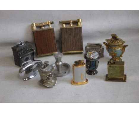A COLLECTION OF VINTAGE TABLE LIGHTERS, to include lift arm types, novelty and Colibri