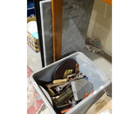     A Box Of Mixed Tools Etc                                                        