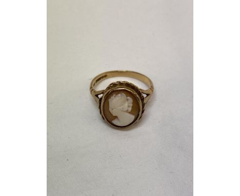 9CT GOLD CAMEO RING SIZE M, 3.3G APPROX