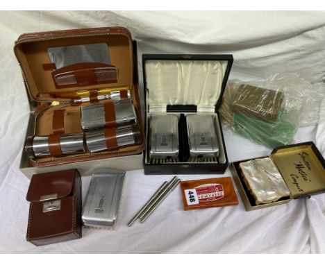 BOXED STRATTON MUSIC COMPACT, GENTS CASED TRAVEL SET, BOXED BRUSH, AND PAIR OF ART DECO BRUSHES