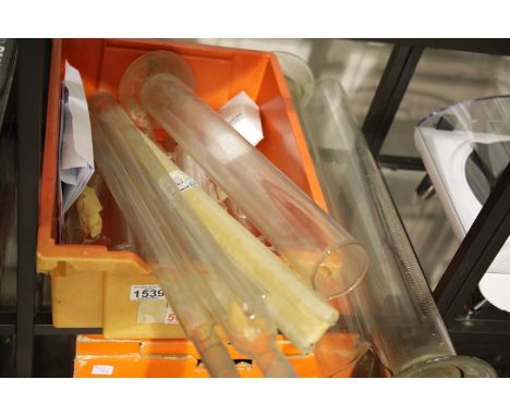 Quantity of glass laboratory equipment. This item is not available for in-house P&amp;P. 