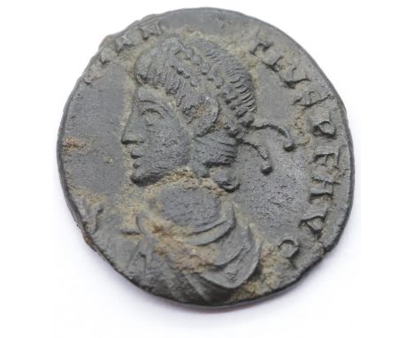 Roman AE20 Constantius - Siscia mint. P&amp;P Group 1 (£14+VAT for the first lot and £1+VAT for subsequent lots) 