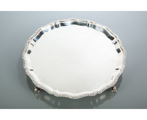 GLASGOW COMEDY INTEREST SCOTTISH SILVER SALVER
maker J B Chatterley & Sons Ltd., Edinburgh 1969, with Celtic themed serpentin