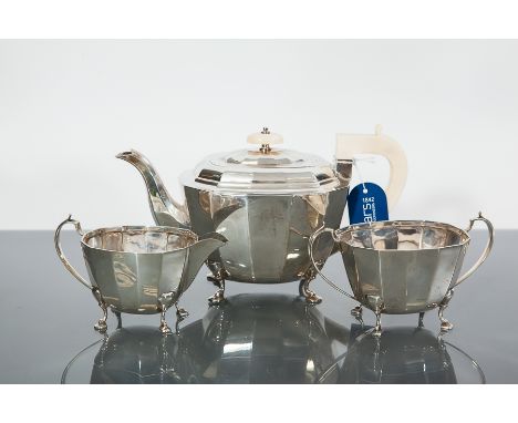 GEORGE V SILVER THREE PIECE TEA SERVICE
maker Viner's Ltd., Sheffield 1939, of attractive faceted rectangular form, teapot wi