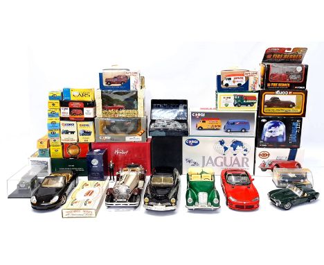 Corgi, Dinky, Matchbox, Bburago, Maisto, Dinky (Atlas/Norev) and similar, a mostly boxed group comprising of Large Scale Mode