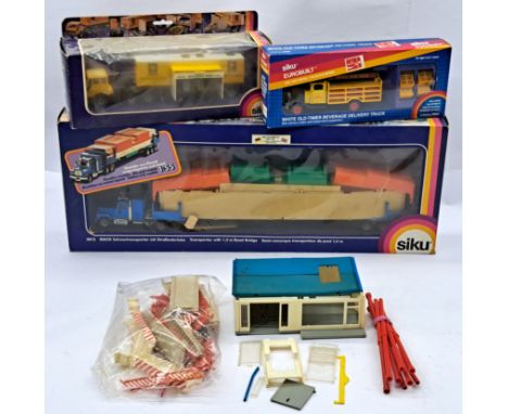 Siku Boxed Commercial Group, to include No.4013 Transporter with 1.5m Road Bridge, No.3710 Automobile Club Testing Vehicle, a