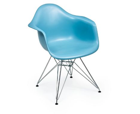 "Dining Armchair Rod"   Vitra, Entwurf Charles &amp; Ray Eames 1948-50 für Zenith Eisgrau durchgefärbte Polypropylen-Sitzscha