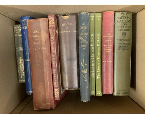 A good collection of vintage antique reference books and auction catalogues. (D)