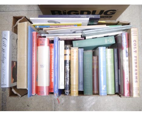 (Guns.) A box containing 30+ books and booklets on guns, rifles, shotguns, firearms etc, including Donald Dallas: 'Boss &amp;