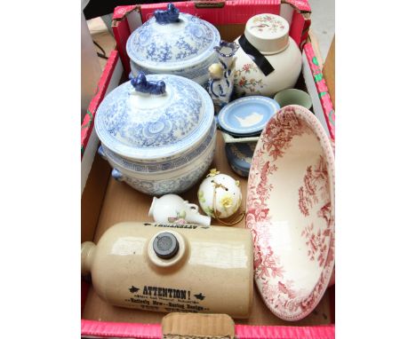 Small collection of pottery, ceramic items, 2 lidded Chinese style bowls, serving bowl, blue Wedgwood stone hot water bottle 