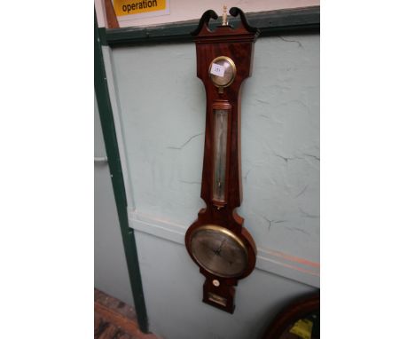 Banjo barometer in good order, makers name G. Cattelli of Hereford