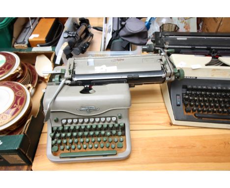 Vintage manual typewriter, Sterling Siemag