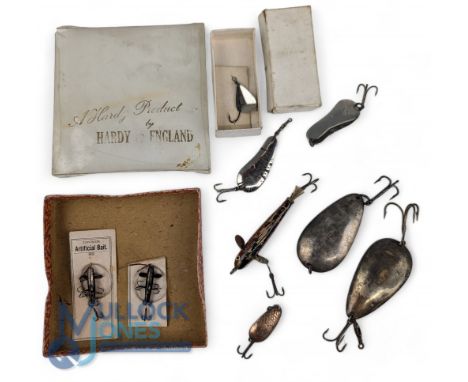 Period Fishing Lures Spoons Live Baits, to include Hardy Bro Devon Minnow, spoons, C Farlow spoon, W J Cummings spoon 