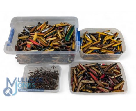 Lifetime Collection of Fish Lures Devon Minnows, plastic and wooden painted examples with a selection of trace 100s