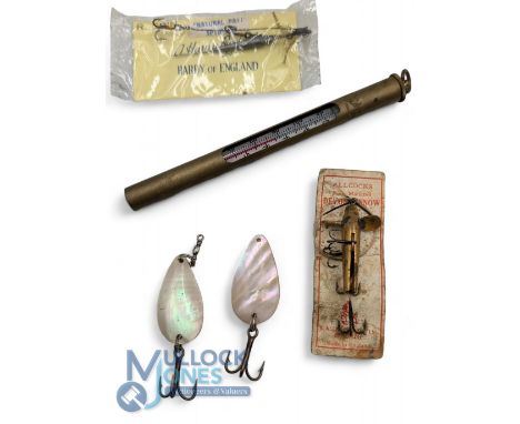 Hardy Bro Fishing Brass Thermometer 5.25" long casing, stamped with maker's details, internal glass tube, all correct and wor