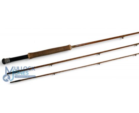 J S Sharpe Ltd Maker Aberdeen, Scottie Brand "The Aberdeen" split cane trout fly rod - 9ft 3pc, alloy sliding reel fitting an