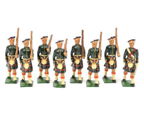 Britains for Gamages - The Highland Brigade, Seaforth Highlanders, 1953 Issue, comprising: Officer Marching Holding Scabbard 