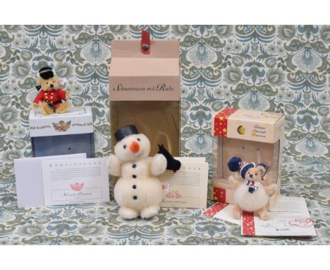 Steiff (Germany) EAN 037962 snowman with Raven, trademark 'Steiff' button with red and white tag, 18cm high, boxed with certi