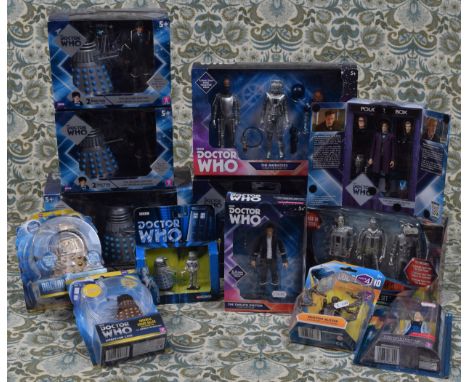 Sci-Fi Interest, Doctor Who - a collection of Doctor Who related toys, comprising Character Options Ltd Item No.04670 The Sec