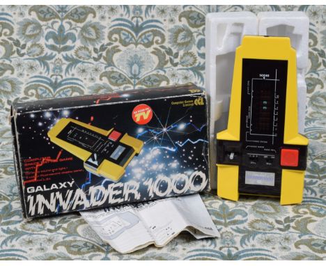 Retro Gaming &amp; Technology - a Computer Games Limited (CGL) Galaxy Invader 1000 handheld battle game console, boxed with o