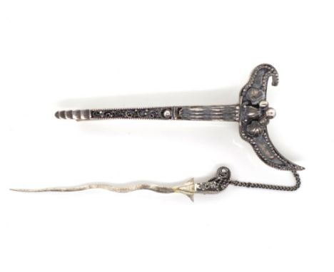 Indonesian Kris silver dagger brooch marked 900 S