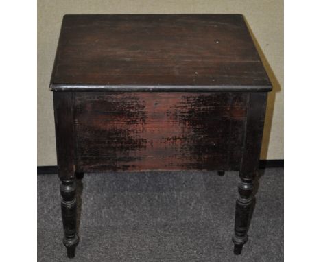 A commode, 51cm high