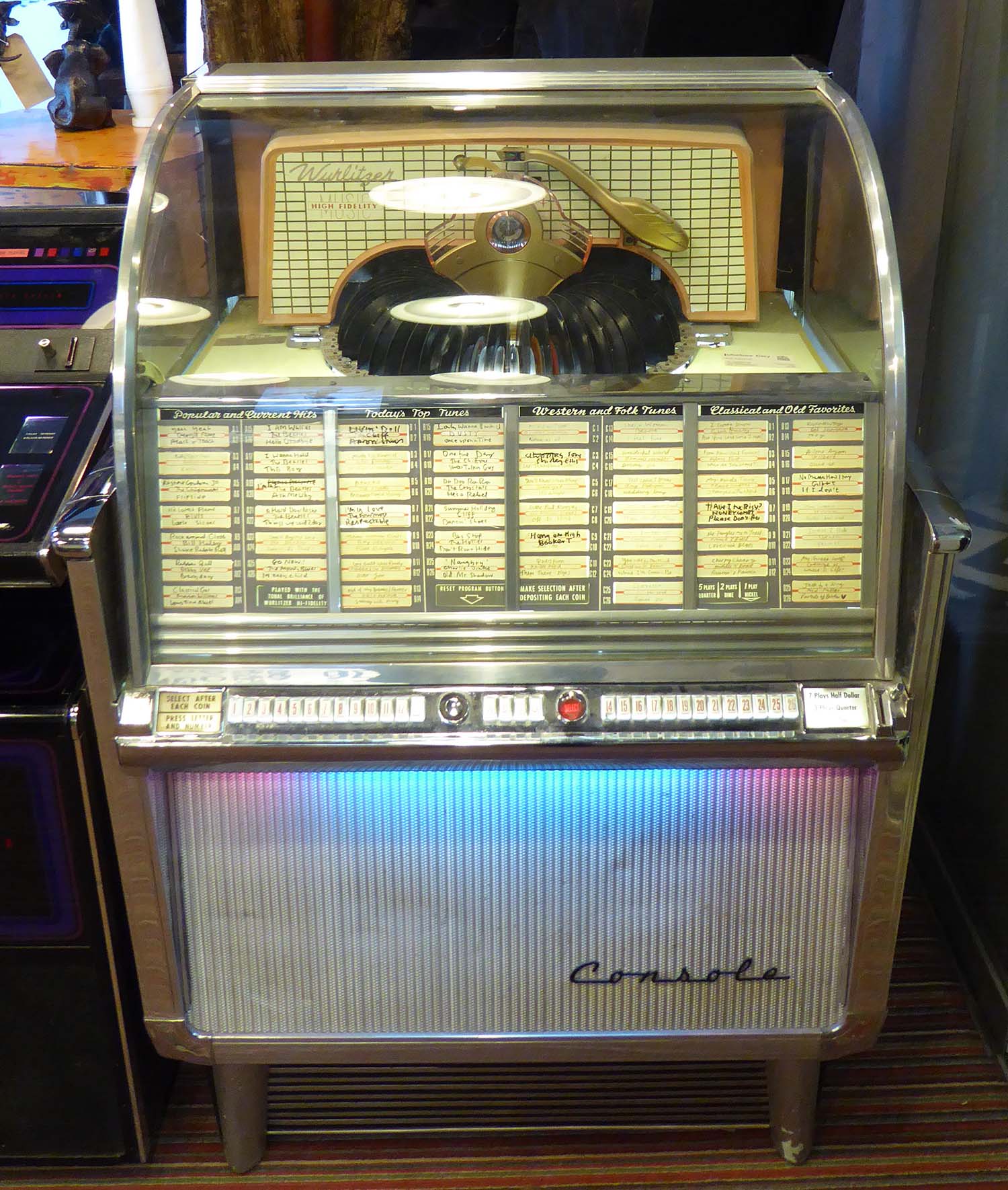WURLITZER JUKE BOX, model 2204, circa 1958, with a selection of records