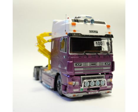 Manufacturer - N/A | Description - DAF 95 XF HIIAB Tractor Unit - Play Worn - Approx 30 x 16 x 11 cm | Stock Code - N/A | Mod