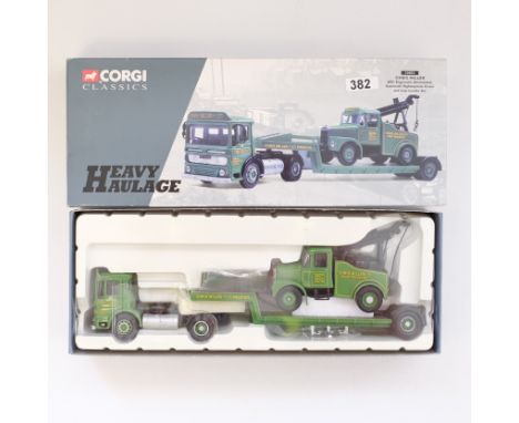 Manufacturer - Corgi | Description - AEC Ergomatic Articulated Scammell Highwayman - Chris Miller | Stock Code - 31003 | Mode