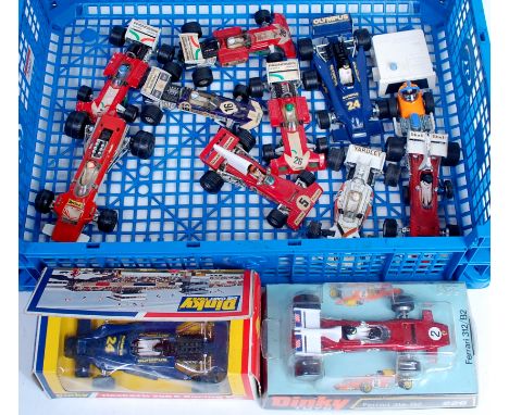 Corgi, Dinky and Politoys F1 racing diecast group, to include boxed Dinky 222 Hesketh 308E (VG-BFG), Dinky 226 Ferrari 312 (V