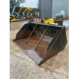 BUCKET C/W MANITOU BRACKETS
