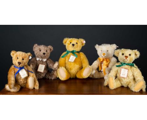 A group of four Steiff British Collectors teddy bears for 2000, 2001, 2003 and 2004, together with a 2002 Steiff British Coll