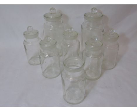 8 Vintage glass sweet jars - 7 with lids