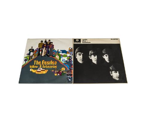 The Beatles LP, Yellow Submarine LP - UK First Press Mono release on Apple 1969 - PMC 7070. Laminated Tri-Flipback Garrod &am