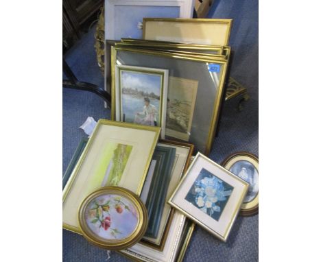 Mixed pictures to include hunting scenes prints