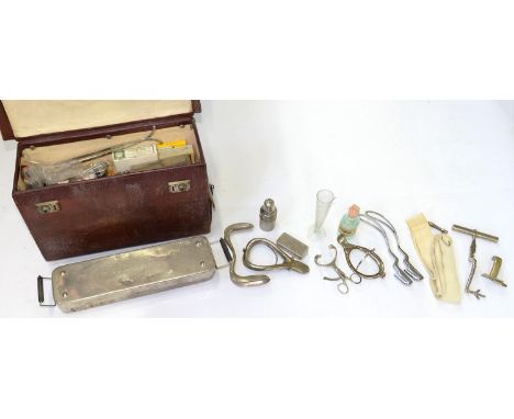 VINTAGE MEDICAL EQUIPMENT. A GENERAL PRACTITIONER'S BROWN LEATHER MIDWIFERY CASE AND CONTENTS, INCLUDING STERILISER TRAY WITH