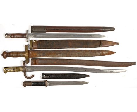 THREE BAYONETS AND SHEATHS, COMPRISING FRENCH M1866 CHASSEPOT, BRITISH P1907 AND GERMAN M1914, LENGTH OF BLADE 57CM AND SHORT