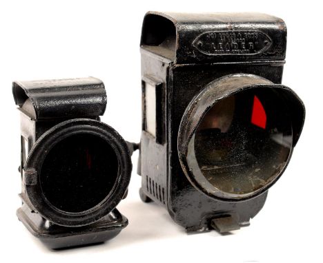 A JOSEPH LUCAS AND SONS LEADER CYCLE LAMP AND A SMALLER AMERICAN ARGONAUT CYCLE REAR LAMP, BOTH EARLY 20TH C 