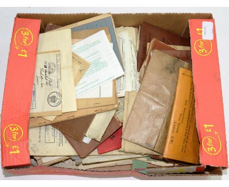 A QUANTITY OF 19TH C - WWII BRITISH ARMY, ROYAL NAVY AND ROYAL AIR FORCE SERVICEMEN'S DOCUMENTS, EXAMPLES INCLUDING DISCHARGE