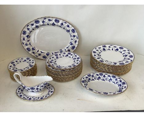 Spode Colonel dinner service including oval platter, 13 dinner plates, 12 breakfast plates and 3 smaller, 14 side plates, ova