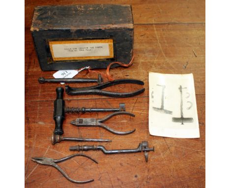 A GROUP OF LATE 18TH/EARLY 19TH CENTURY DENTISTRY TOOLS in an old pine box