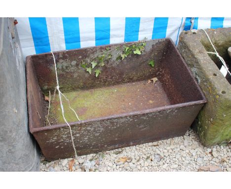 AN OLD CAST IRON RECTANGULAR WATER TROUGH, 79.5cm wide
