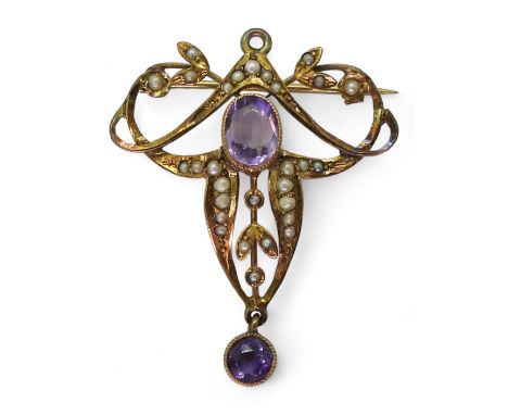 A 9ct gold pearl and amethyst Edwardian brooch, length 4cm, weight 3.4gms Condition Report:Available upon request