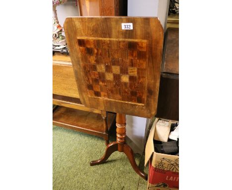 19thC Chequer tilt topped table on tripod base 