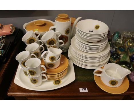 J &amp; G Meakin Studio Sunflower decorated dinner service 